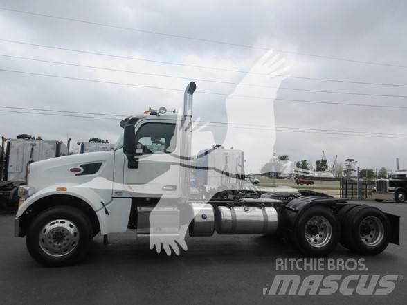 Peterbilt 567 Autotractoare