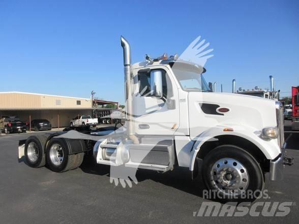 Peterbilt 567 Autotractoare