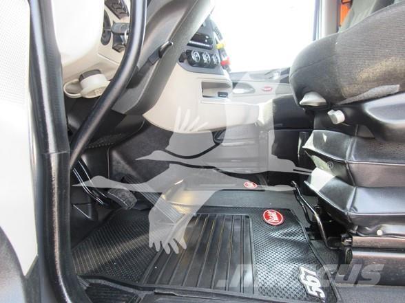Peterbilt 567 Autotractoare