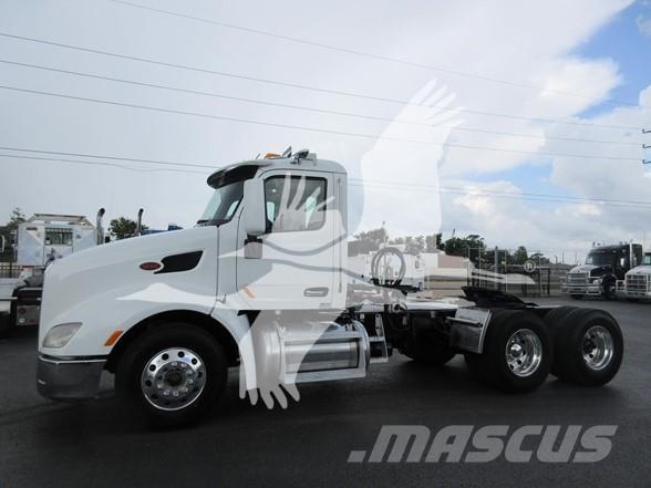 Peterbilt 579 Autotractoare