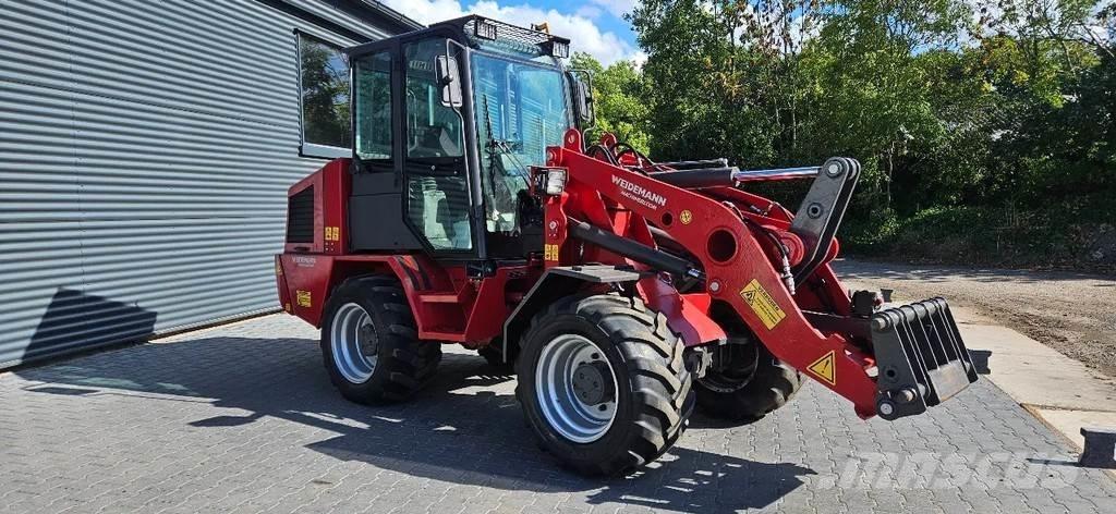 Weidemann 4204 Incarcator pe pneuri