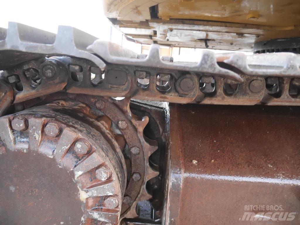 CAT 320D LRR Excavatoare cu roti