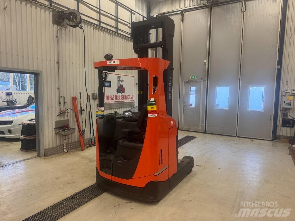BT Toyota RRE 160 Stivuitor cu catarg retractabil