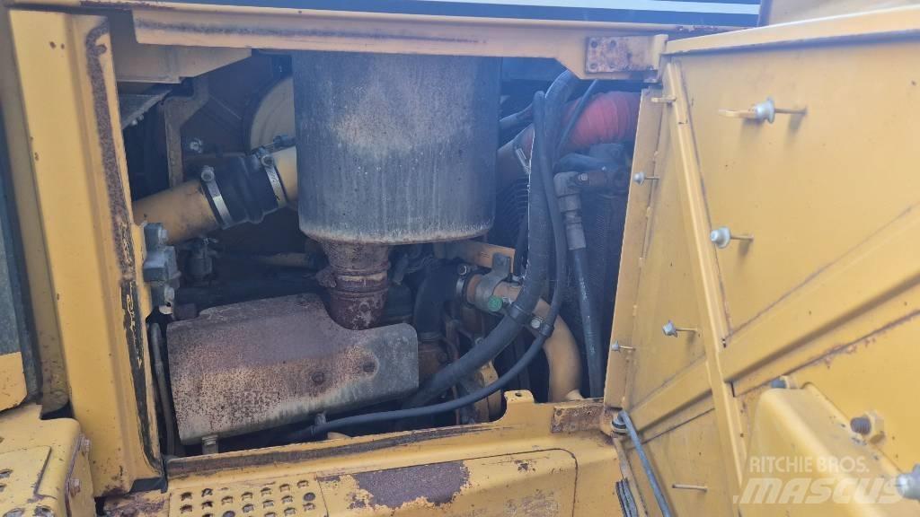 CAT D 6 R LGP Buldozere pe senile