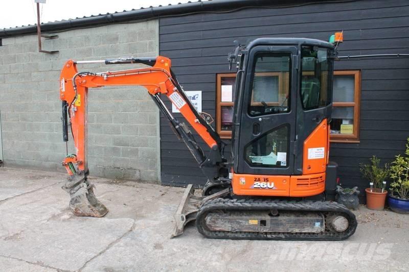 Hitachi ZX 26 U Mini excavatoare < 7t