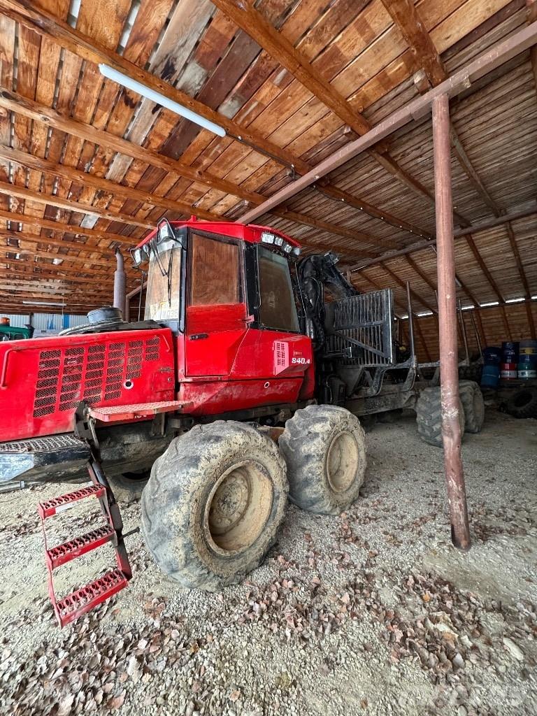 Valmet 840.4 Transportoare