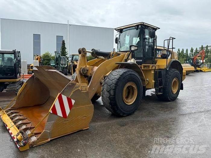 CAT 966K Incarcator pe pneuri