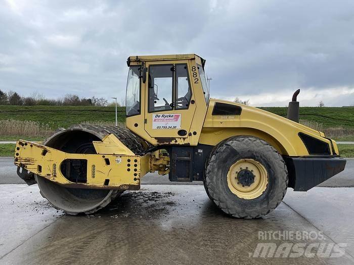 Bomag BW213DH-4 Compactoare monocilindrice