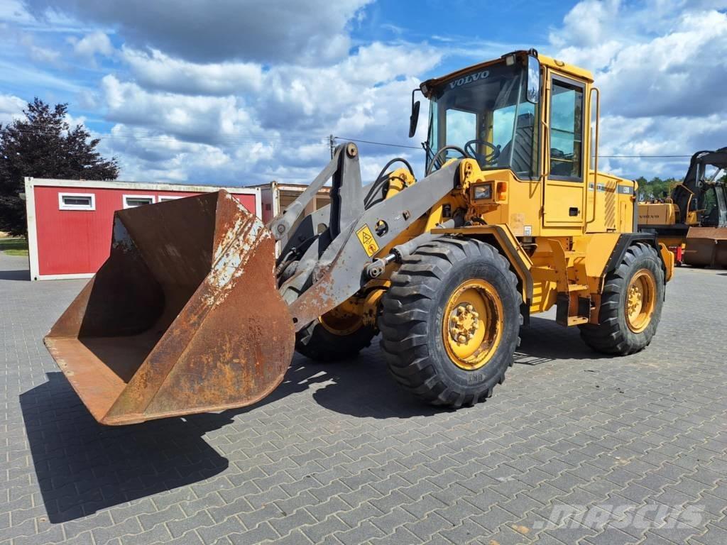 Volvo L 50 D Incarcator pe pneuri