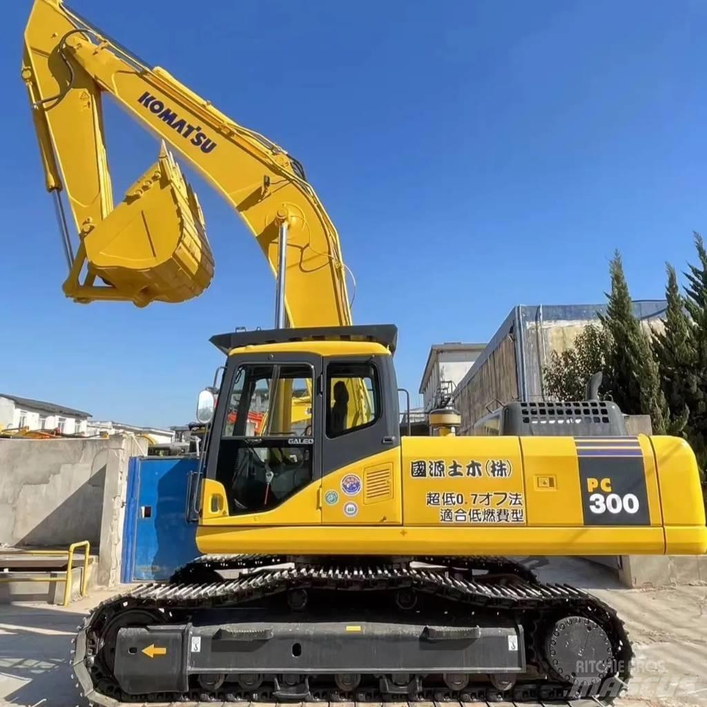 Komatsu PC 300 LC-7 Excavatoare pe șenile
