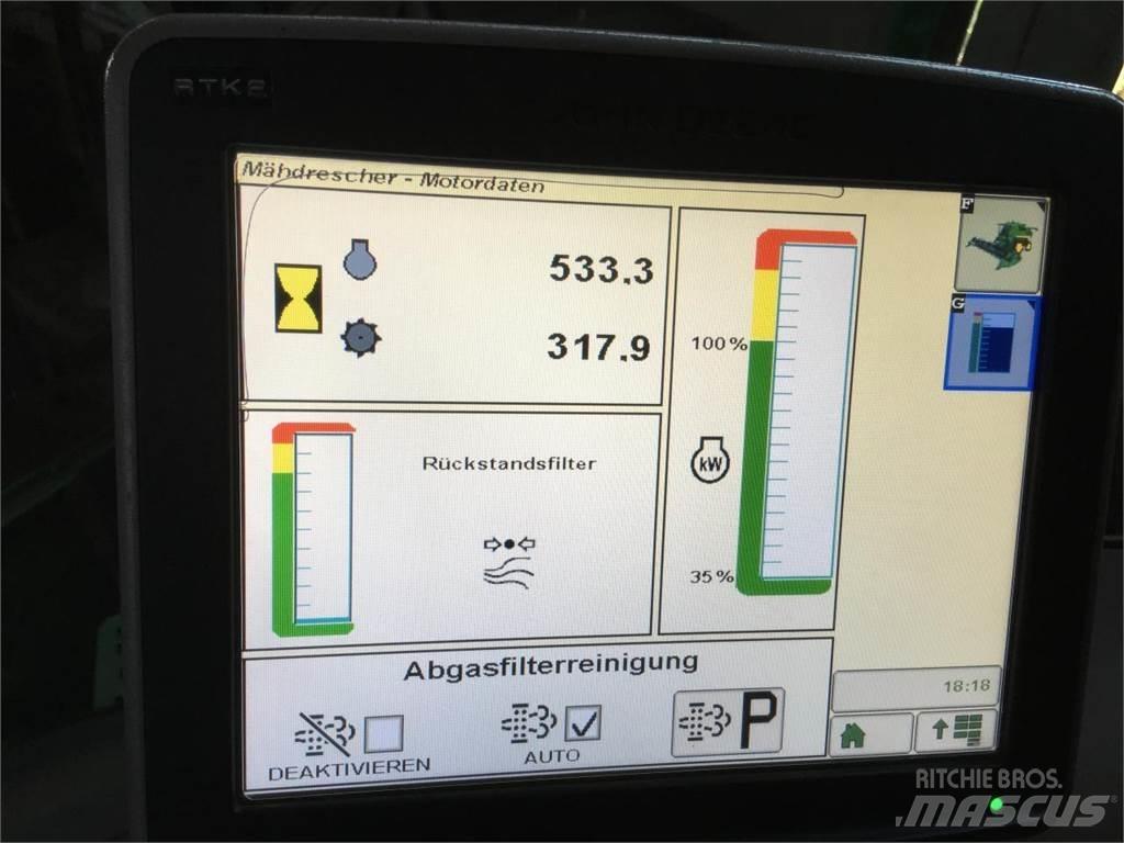 John Deere S685 Combine de secerat