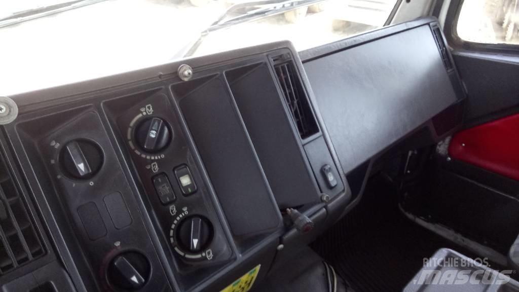 Mercedes-Benz 3535 Autobasculanta