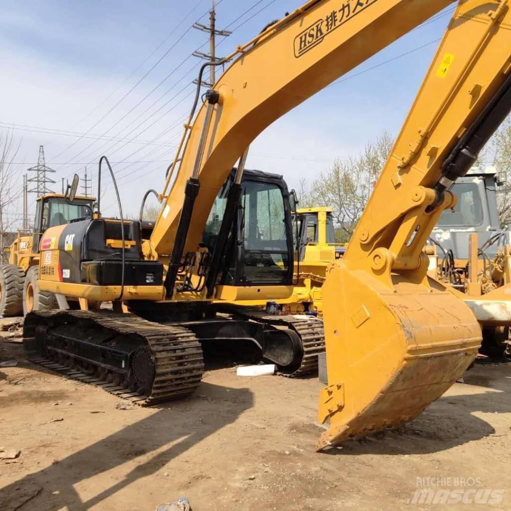 CAT 320 D Excavatoare pe șenile
