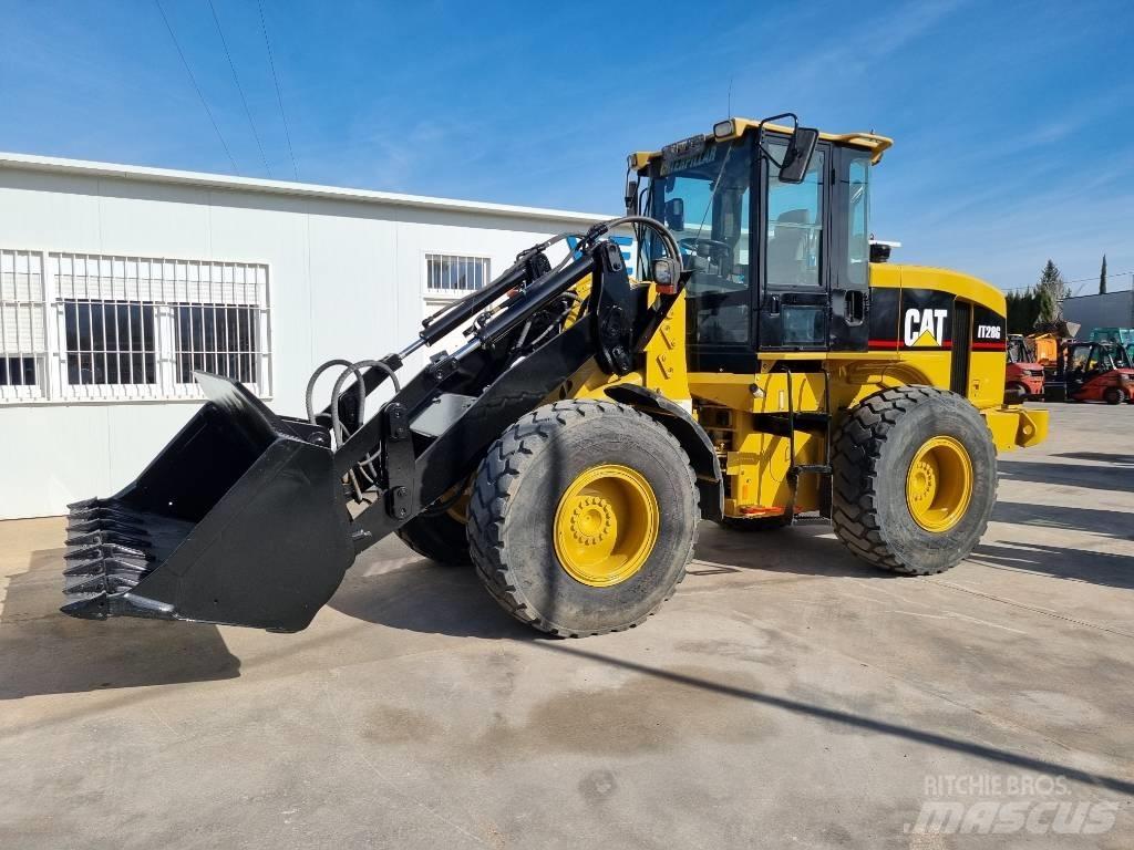 CAT IT 28 G Incarcator pe pneuri
