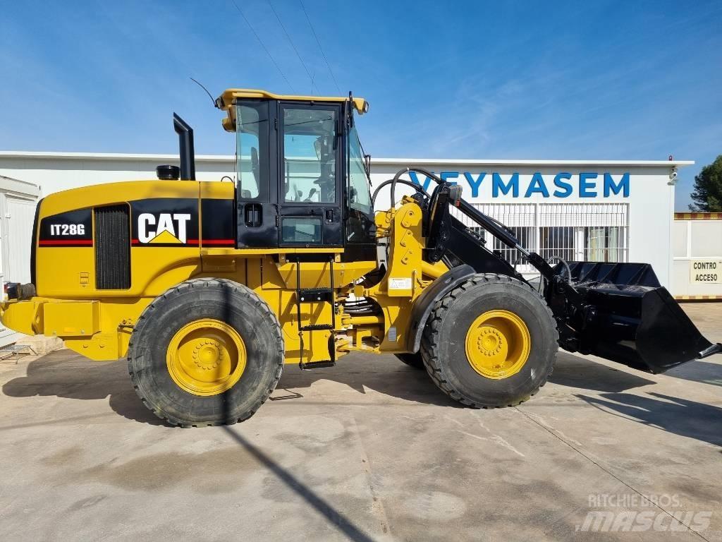 CAT IT 28 G Incarcator pe pneuri
