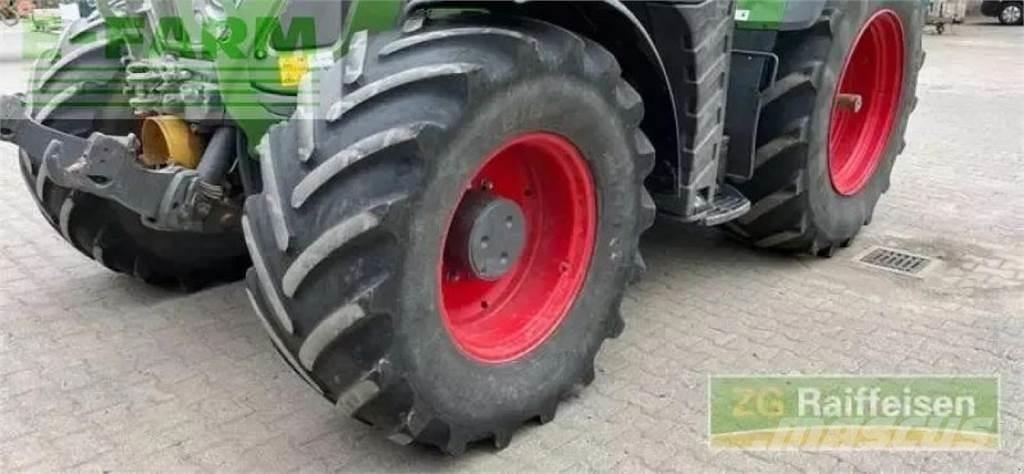 Fendt 724 vario Tractoare