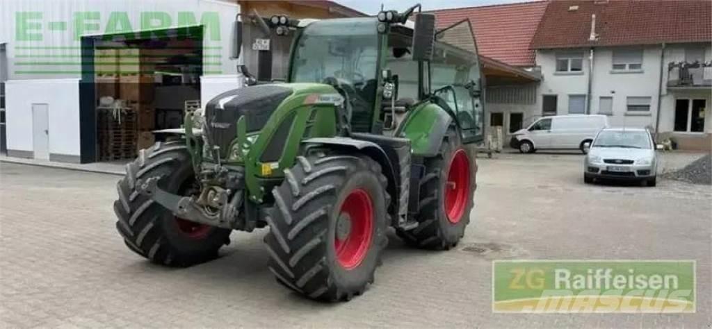Fendt 724 vario Tractoare
