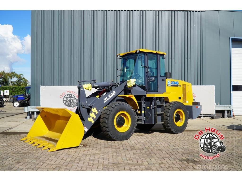 XCMG ZL30G Incarcator pe pneuri