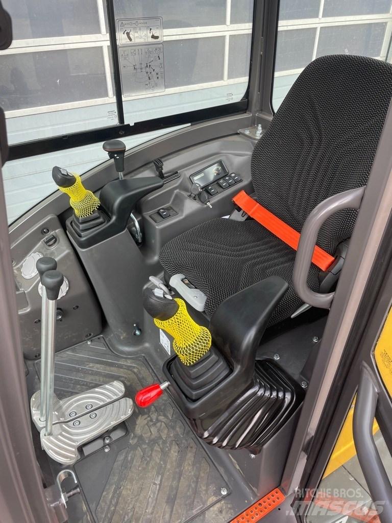 Volvo EC27D Mini excavatoare < 7t