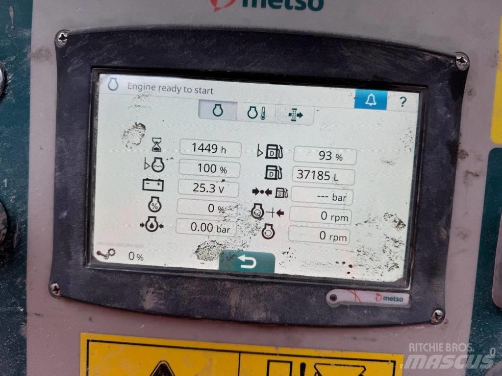 Metso LT300HP Concasoare mobile