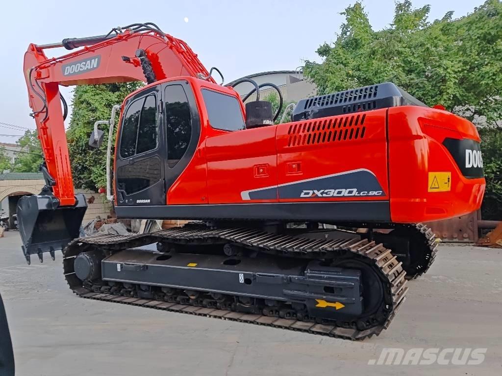 Doosan DX 300 LC-9C Excavatoare pe șenile

