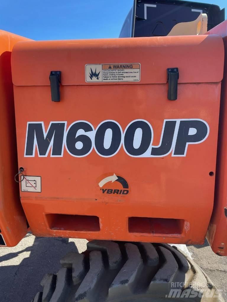 JLG M-600-JP Nacele cu brat articulat