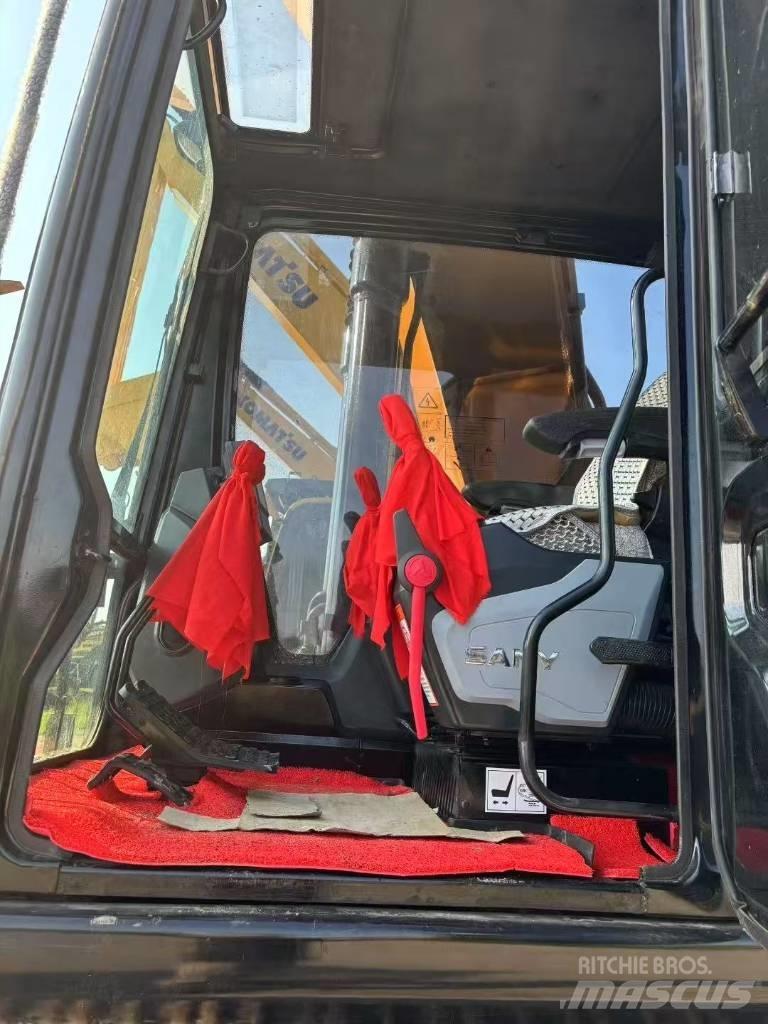Sany 215 Excavatoare pe șenile

