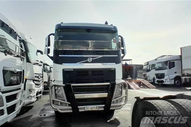 Volvo FH440 Altele