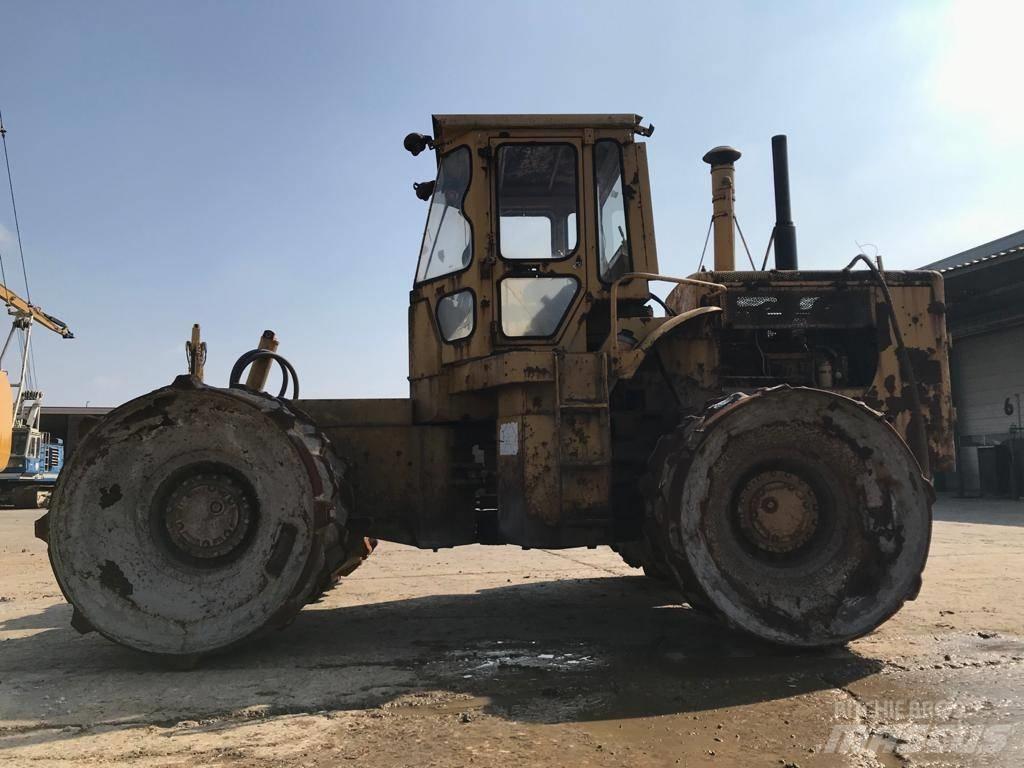 CAT 815 Compactoare sol