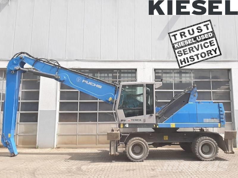 Fuchs MHL 335 E Paleta de manipulare