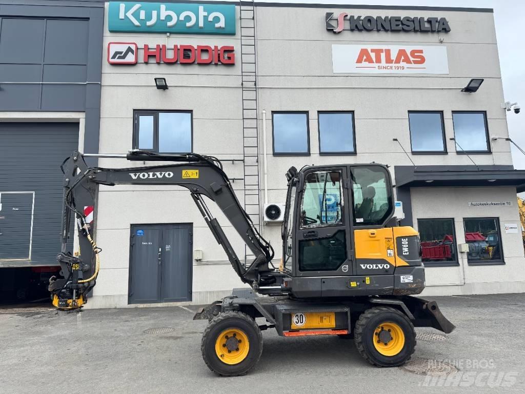 Volvo EW 60 E Excavatoare cu roti