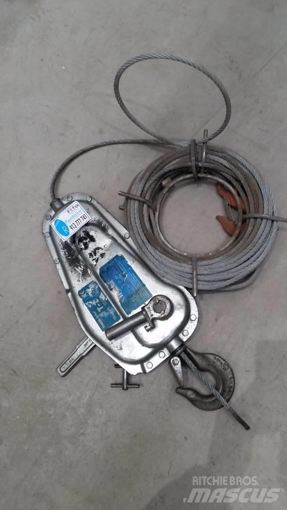  TIRFOR T-7 Utilaje construcții - Altele