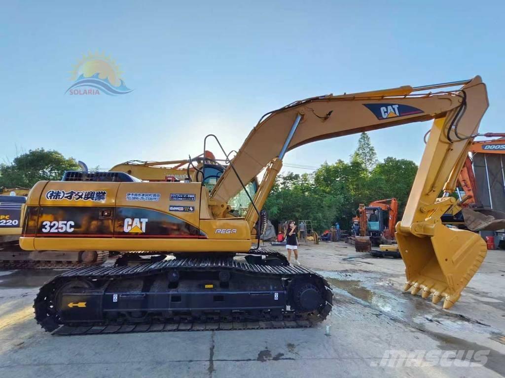 CAT 325 C Excavatoare pe șenile
