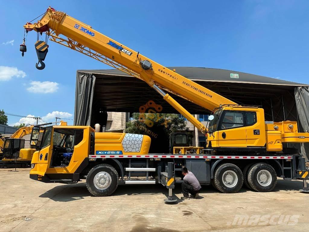 XCMG XCT 25 Macara pentru orice teren