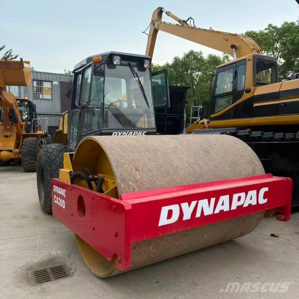 Dynapac CA 30 D Compactoare monocilindrice