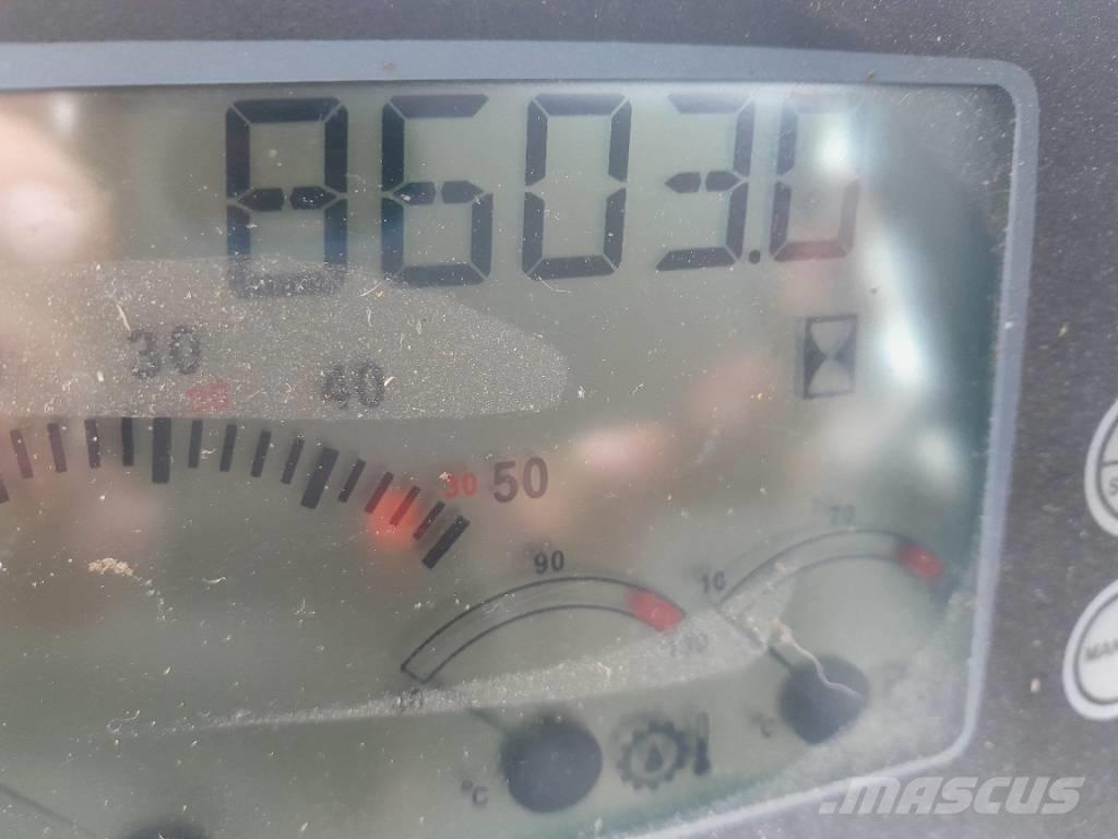 JCB 412 Manipulatoare agricole