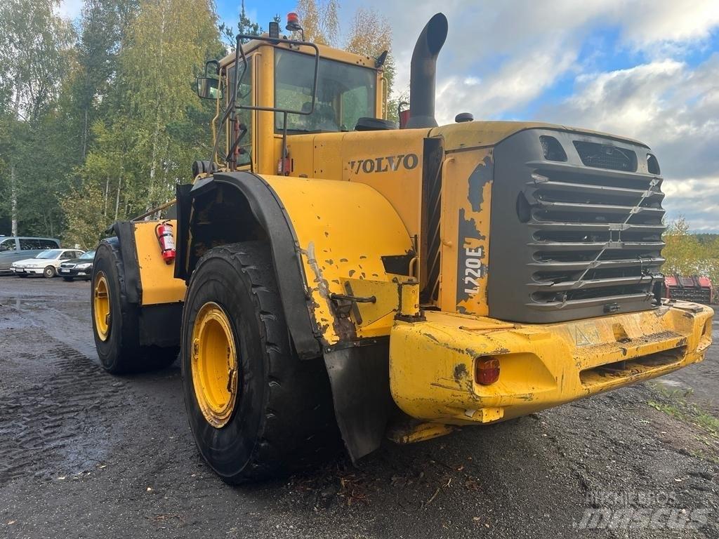 Volvo L 220 E Incarcator pe pneuri