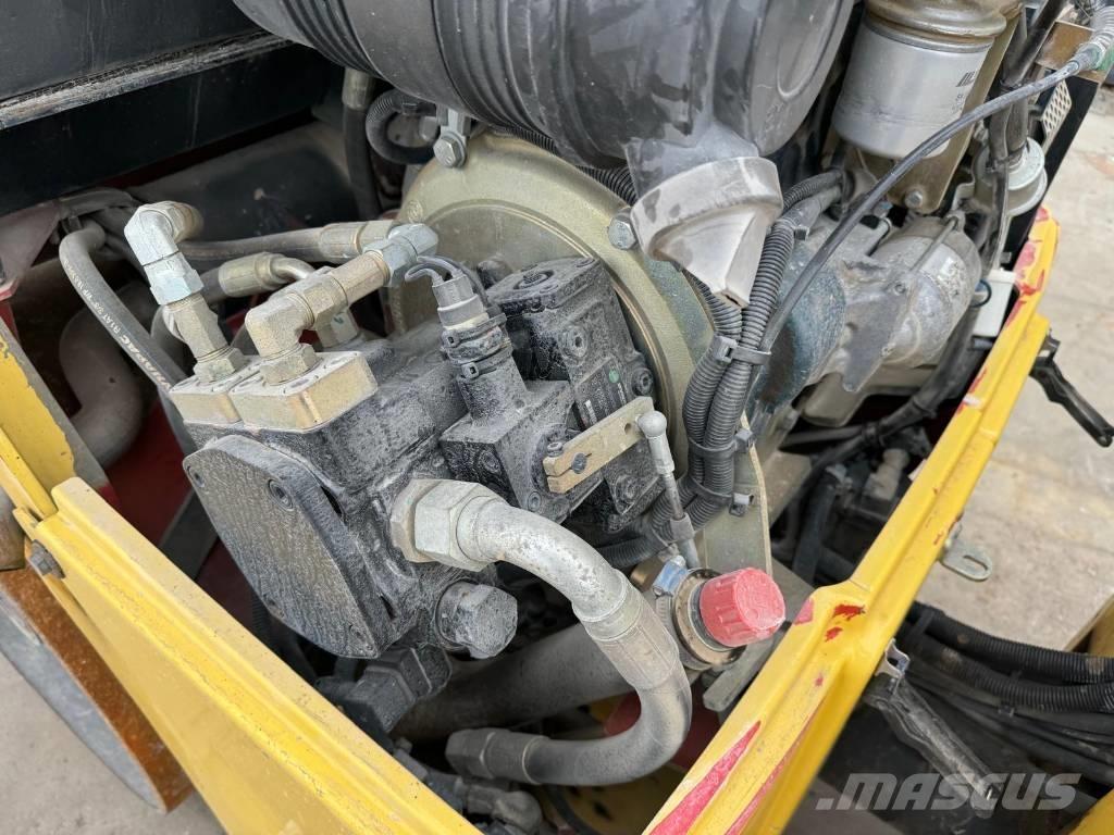 Dynapac CC1100 Cilindri compactori dubli