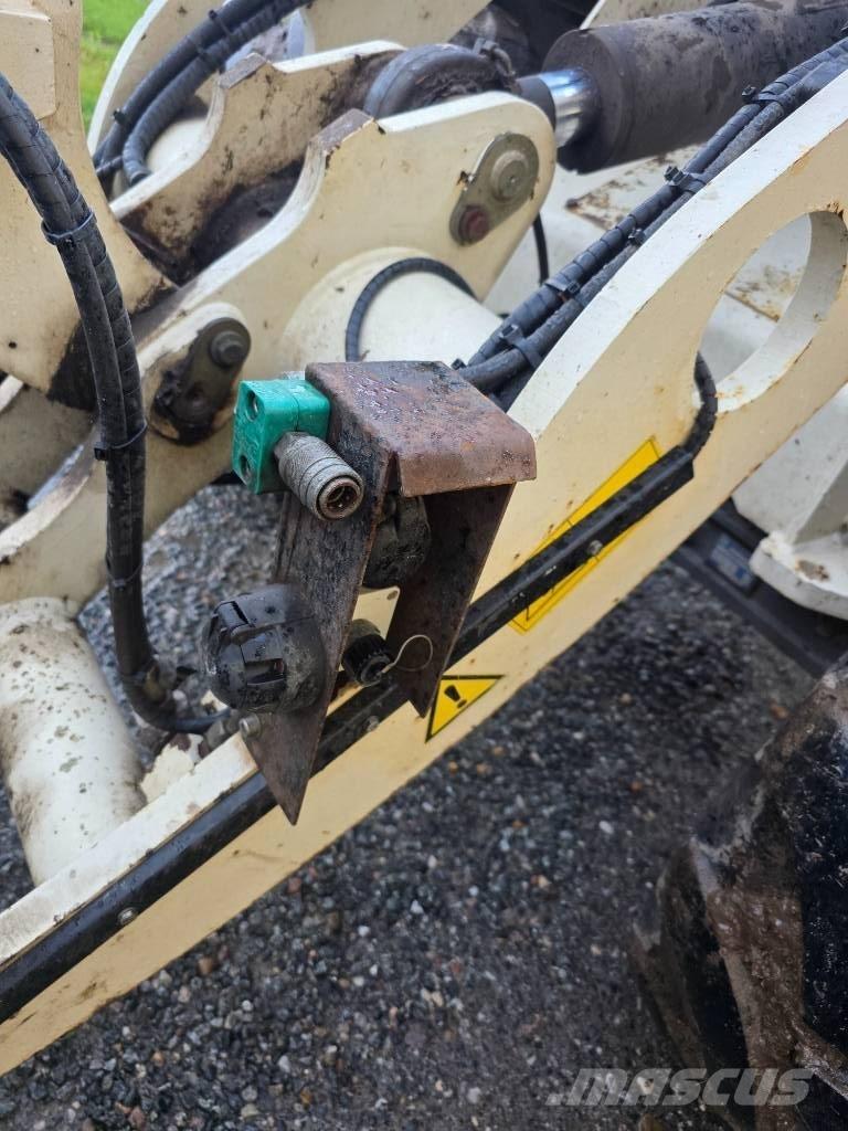 Terex TL 100 Incarcator pe pneuri