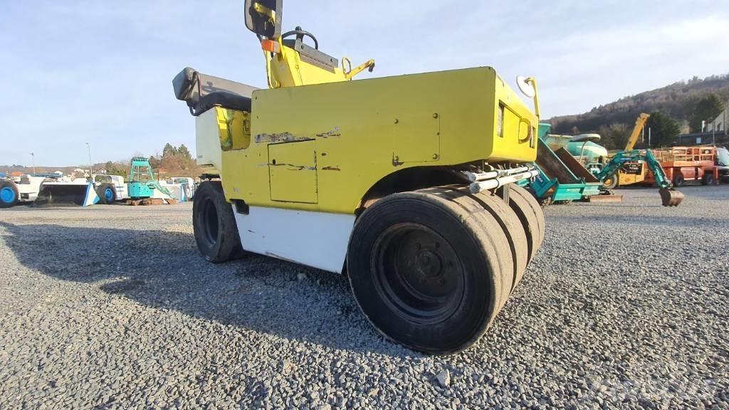 Sakai TS 160 Cilindri compactori cu roti