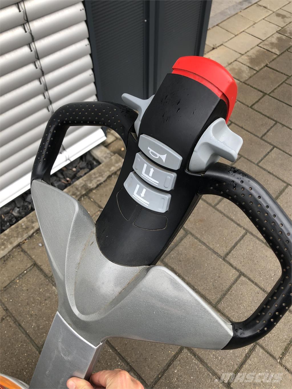 Still EXU16 Transpaleta manuala