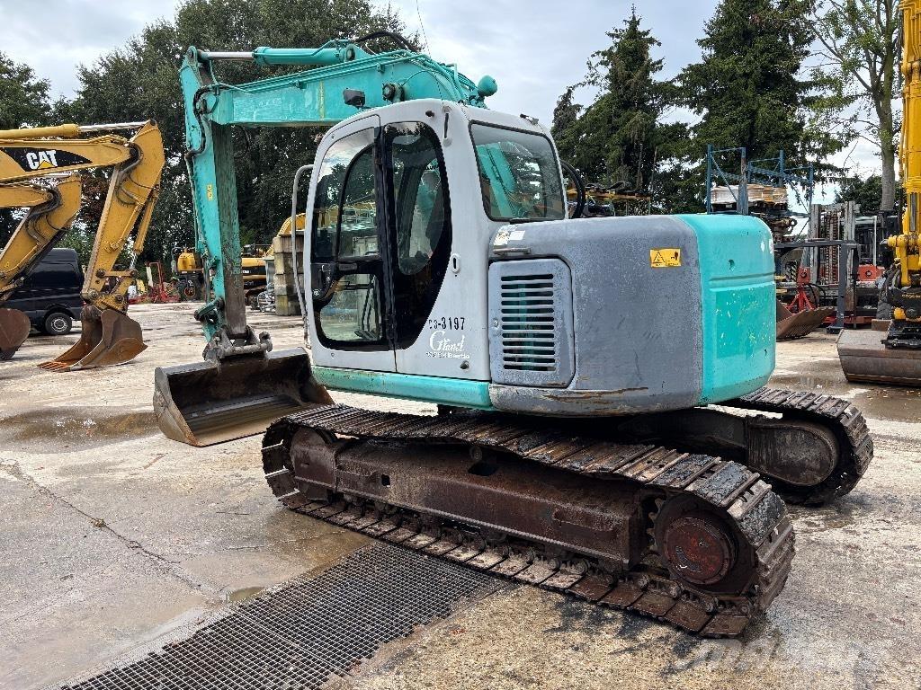 Kobelco SK 135 Excavatoare pe șenile
