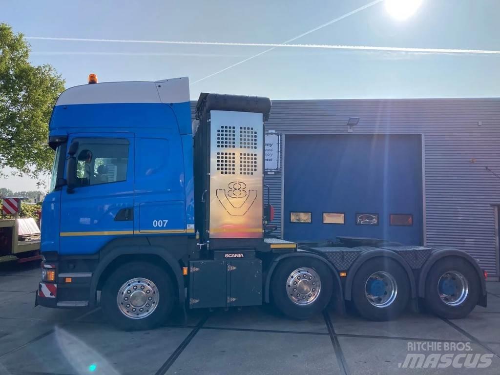 Scania R730 V8 8x4 Autotractoare
