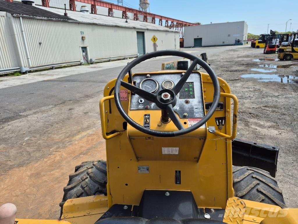Vermeer RT650 Excavatoare de santuri