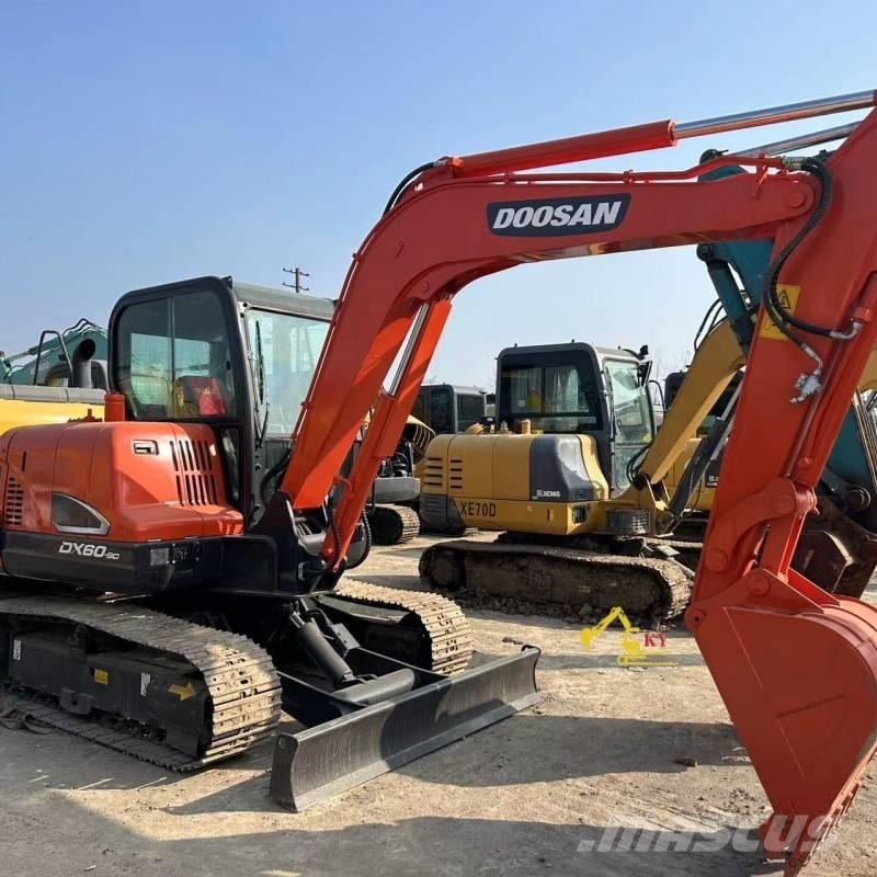 Doosan DX 60-9 C Excavatoare pe șenile
