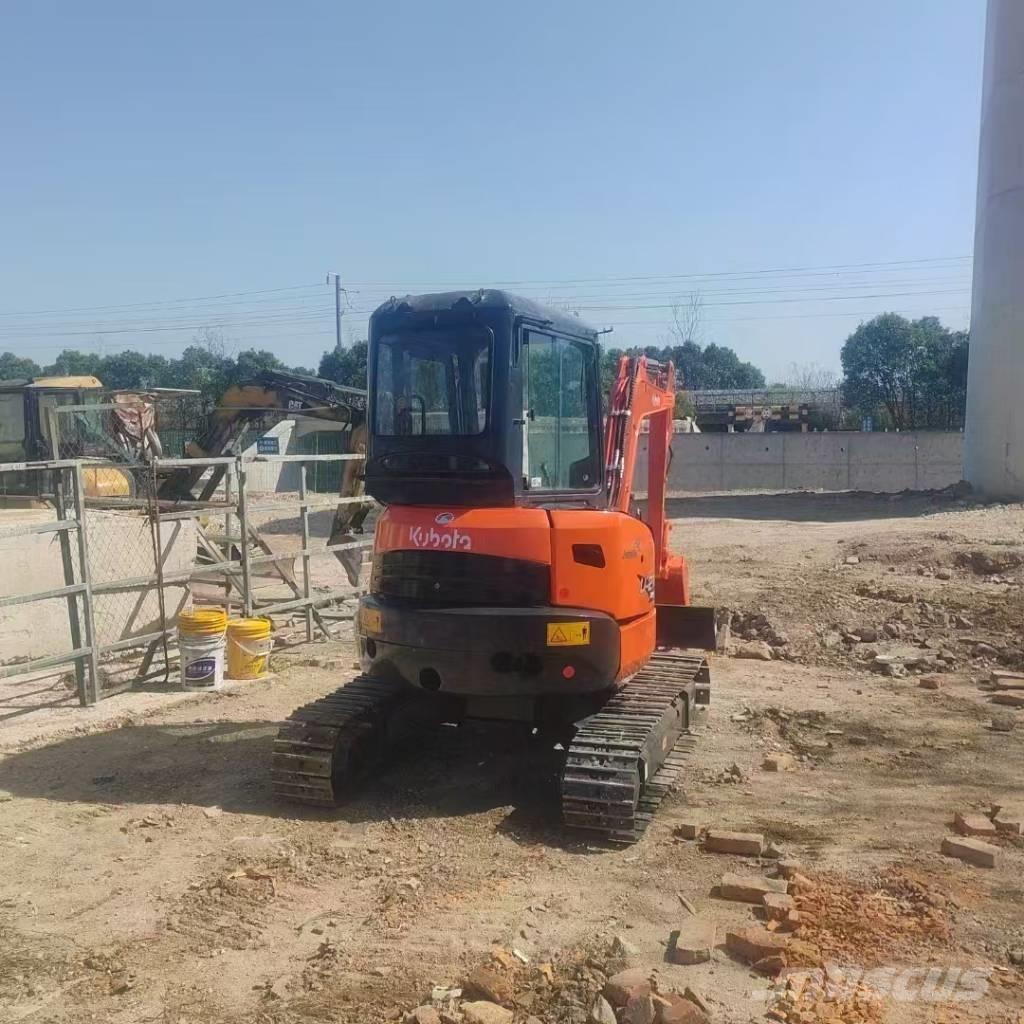 Kubota U 27 Mini excavatoare < 7t