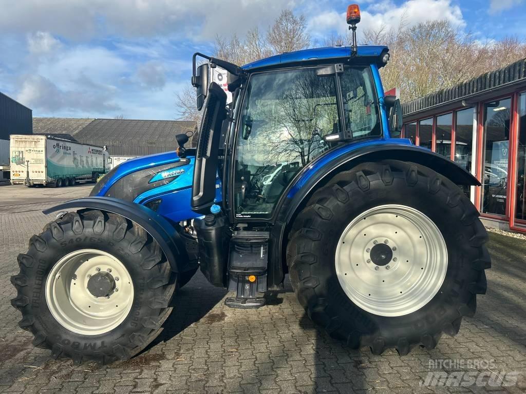 Valtra N174 D Tractoare