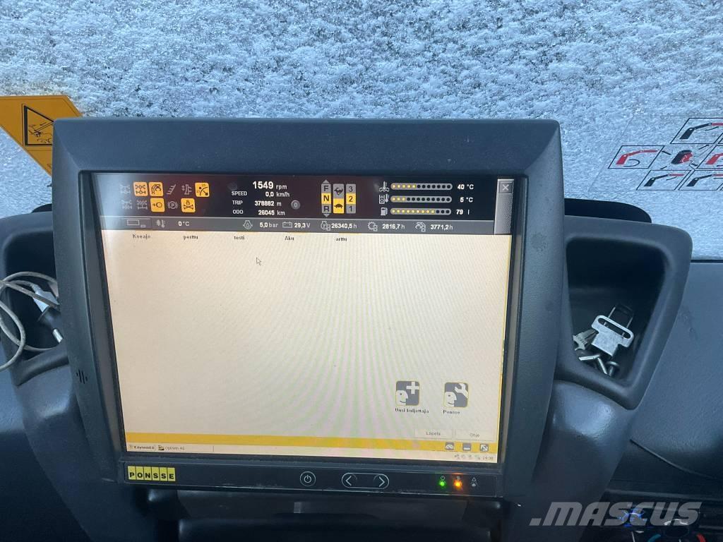 Ponsse WISENT 8W Transportoare