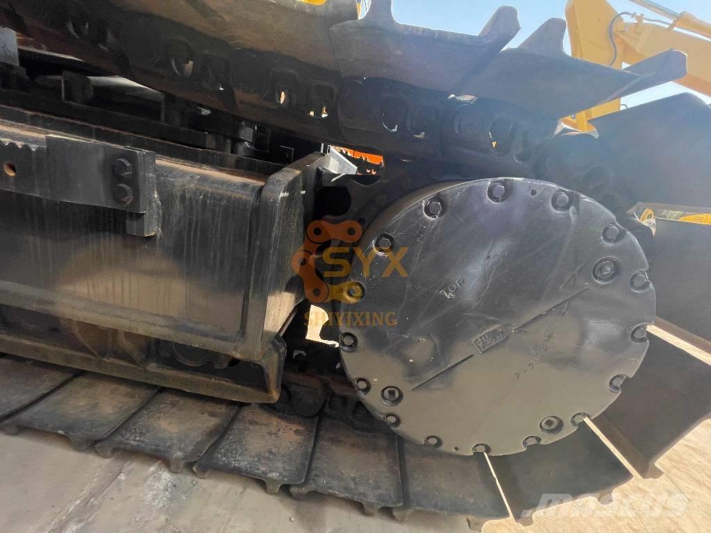 Komatsu PC 450-8 Excavatoare pe șenile
