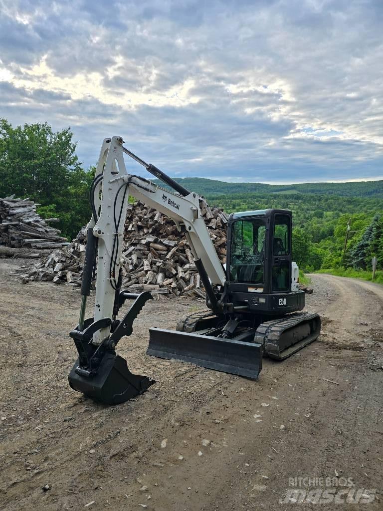 Bobcat E 50 Mini excavatoare < 7t